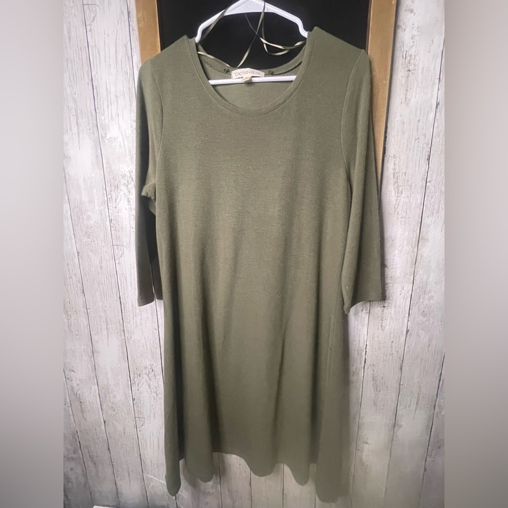 NWT Cactus + Pearl Women's S Forest Green Polyester Blend Dress